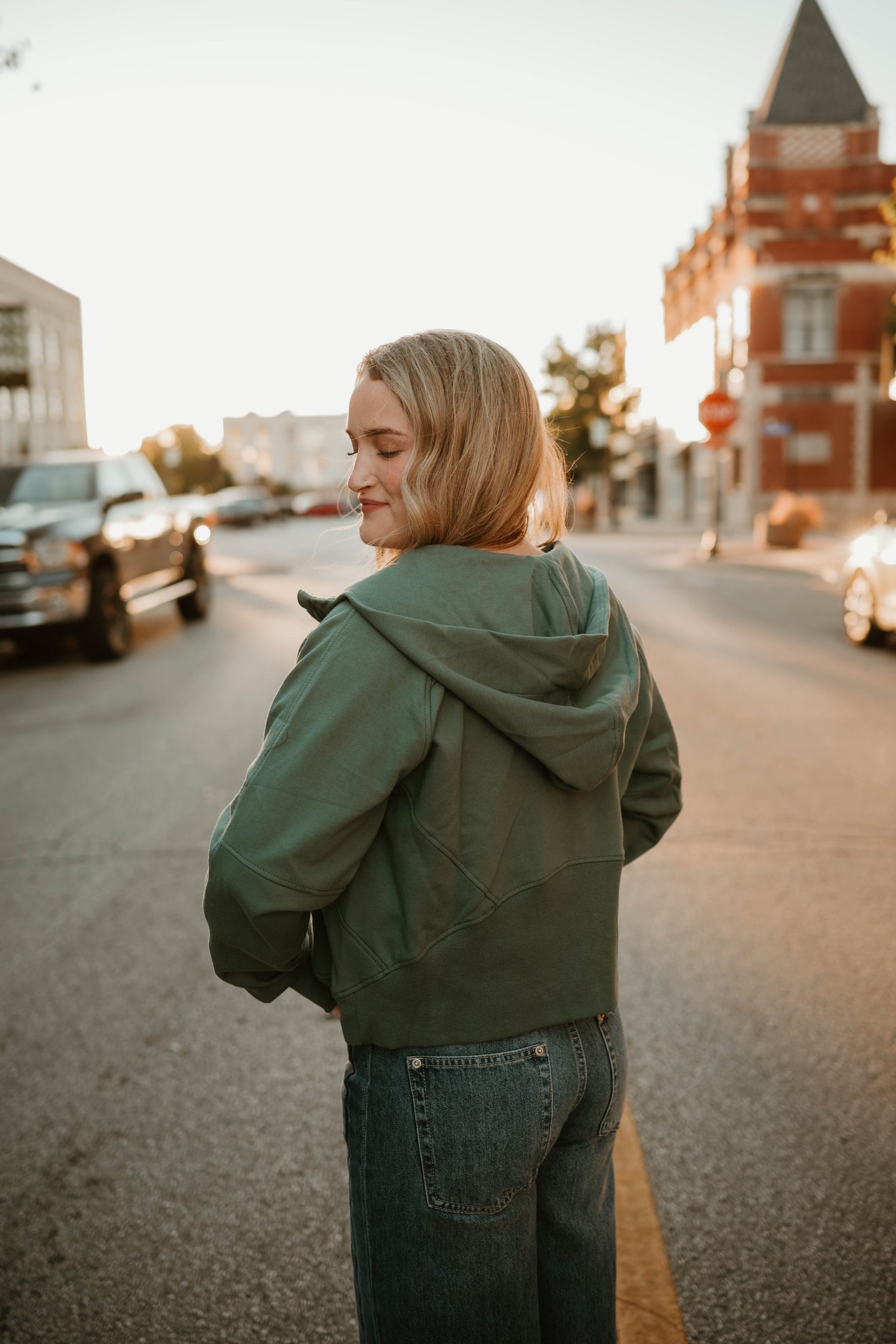 JADE CROPPED ZIP UP HOODIE